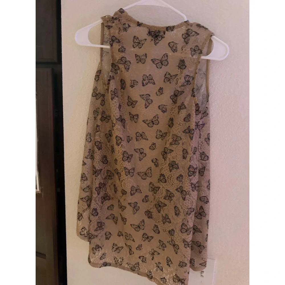 Beautees by Amy Byer Girls Tan Butterfly Lace Back Open Front Vest Size L 14